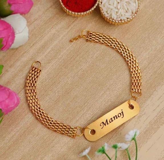 Gold mesh chain bracelet for women with a name engraved on the plate